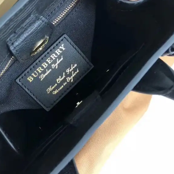 Official First Bag Ru The Banner Leather Baby Burberry Check House and in 0602
